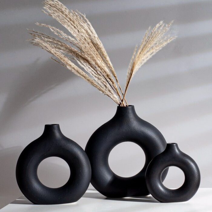 Modern Nordic Art Vase - Image 4