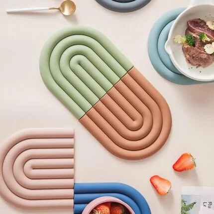 kooihaus.com_pastel_silicone_serving_trivets1