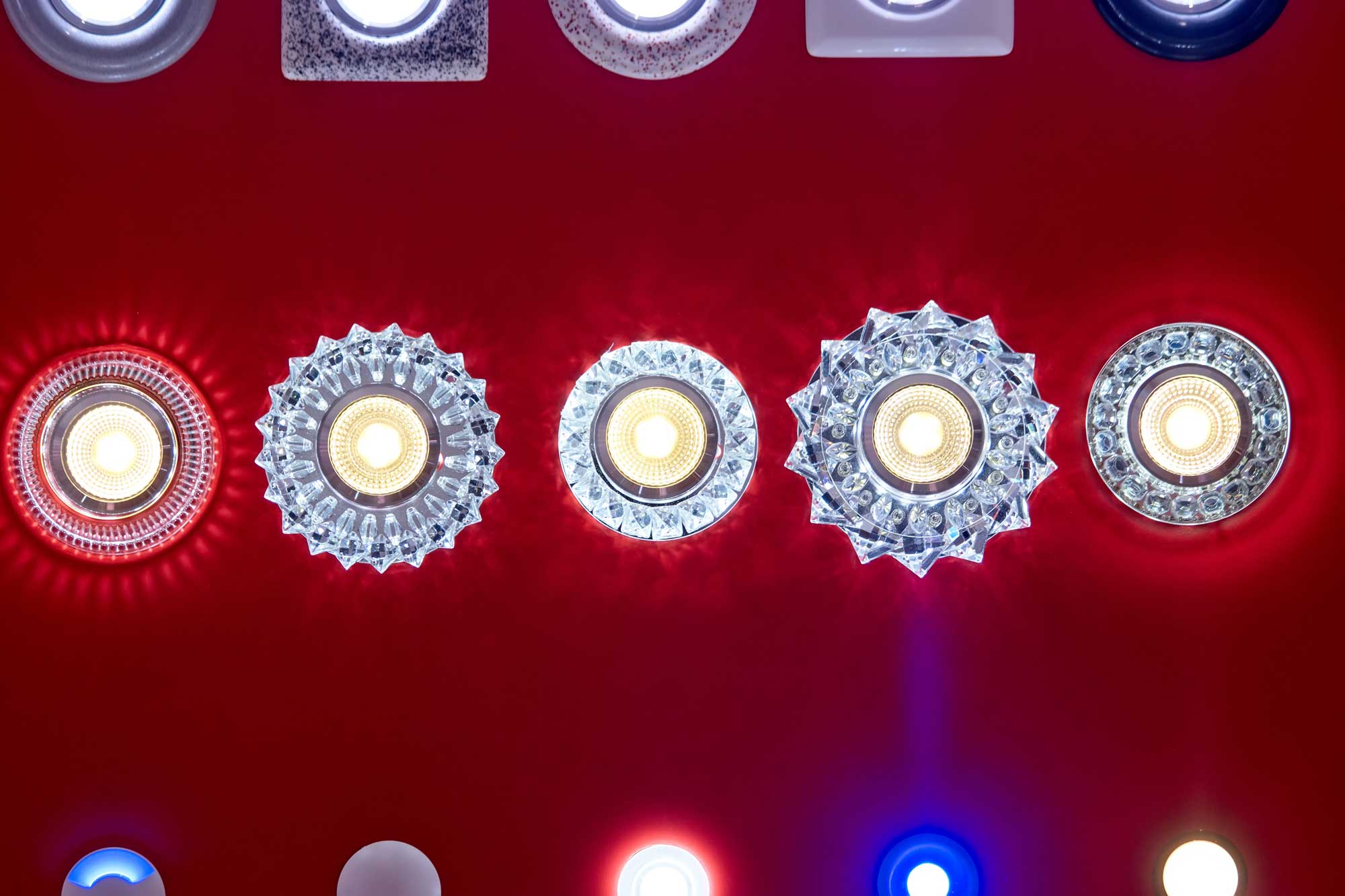 what size recessed lights should I use kooihaus.com