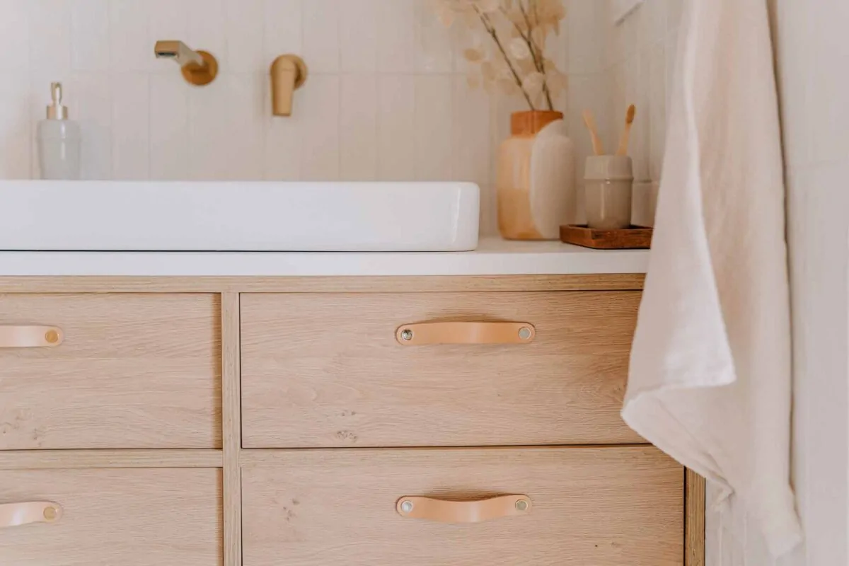 easy bathroom organization ideas kooihaus.com