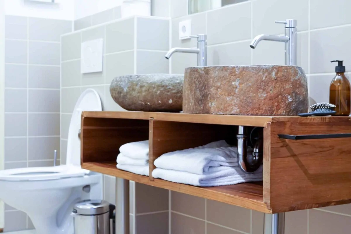 easy bathroom organization ideas kooihaus.com