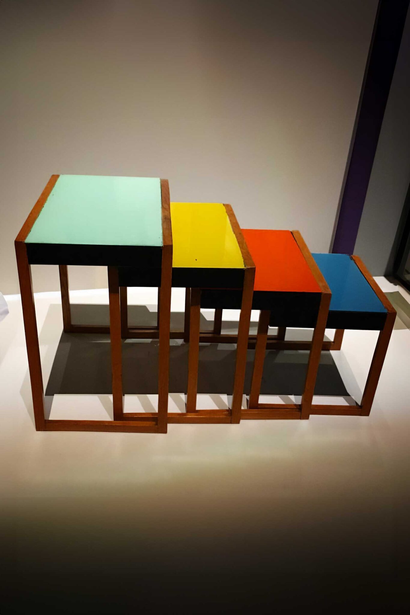 bauhaus_ikea_albers_kooihaus.com