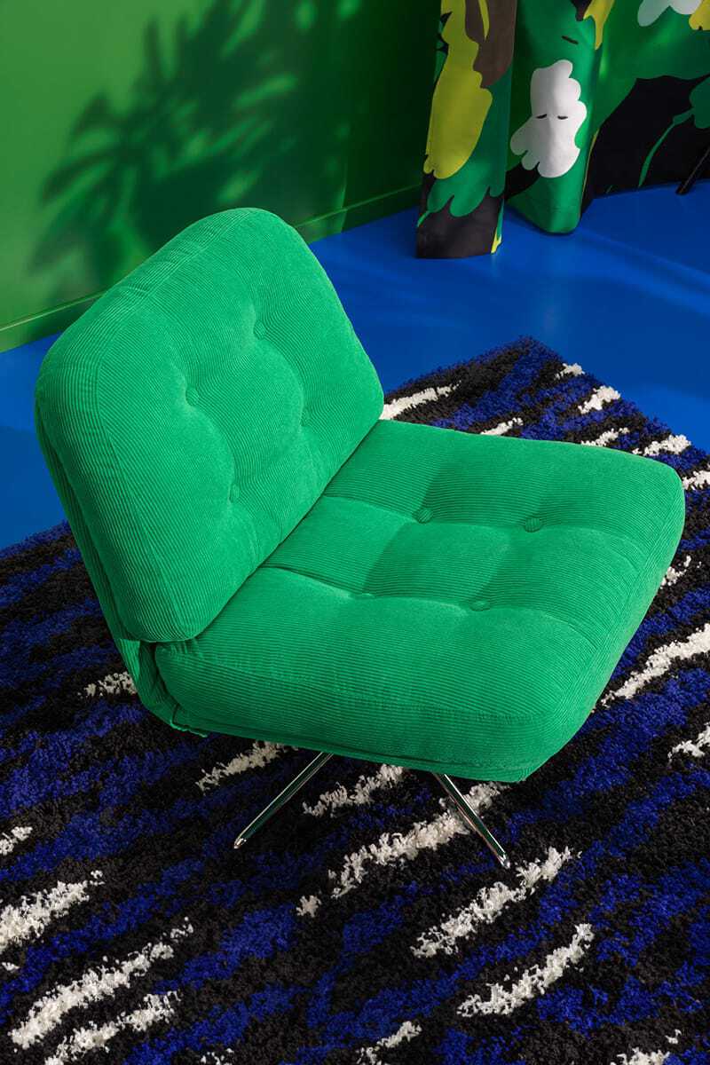 DYVLINGE swivel armchair, Photo: IKEA