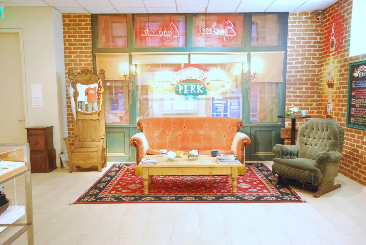 friends-apartment-decor.kooihaus.com