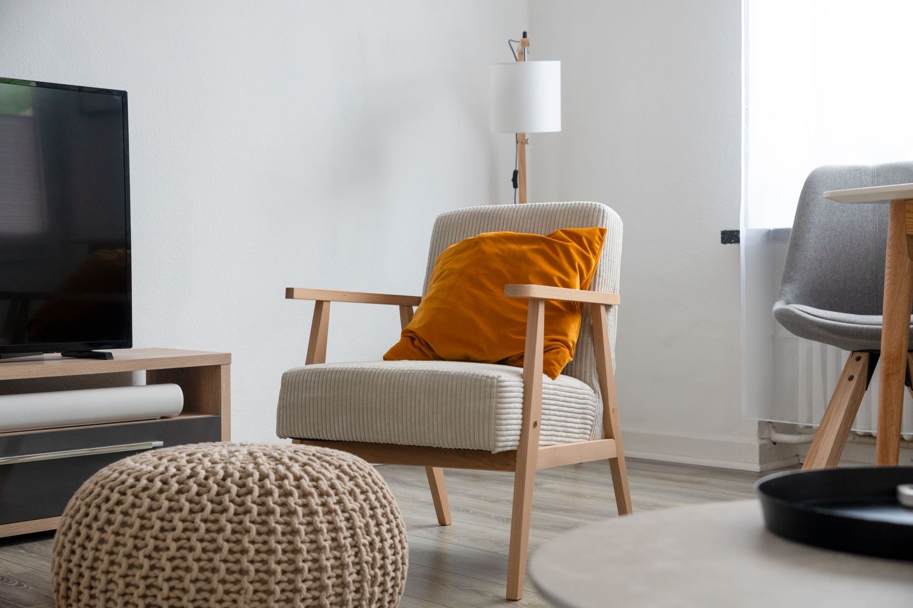 Contemporary Nordic room combining craft and modular furniture